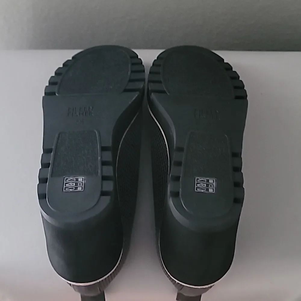 Eileen Fisher Graphite Marie Wedge Shoes Size 7.5  $235